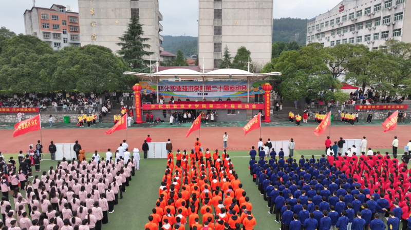 1761189909570011585.png 1.png