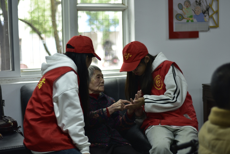 1761728842095037056.png 图片2.png