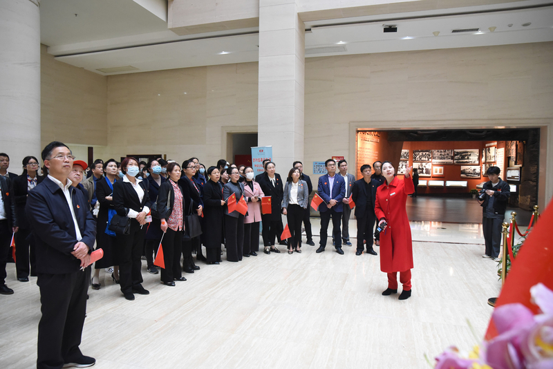 参观学习湖南党史陈列馆1.jpg